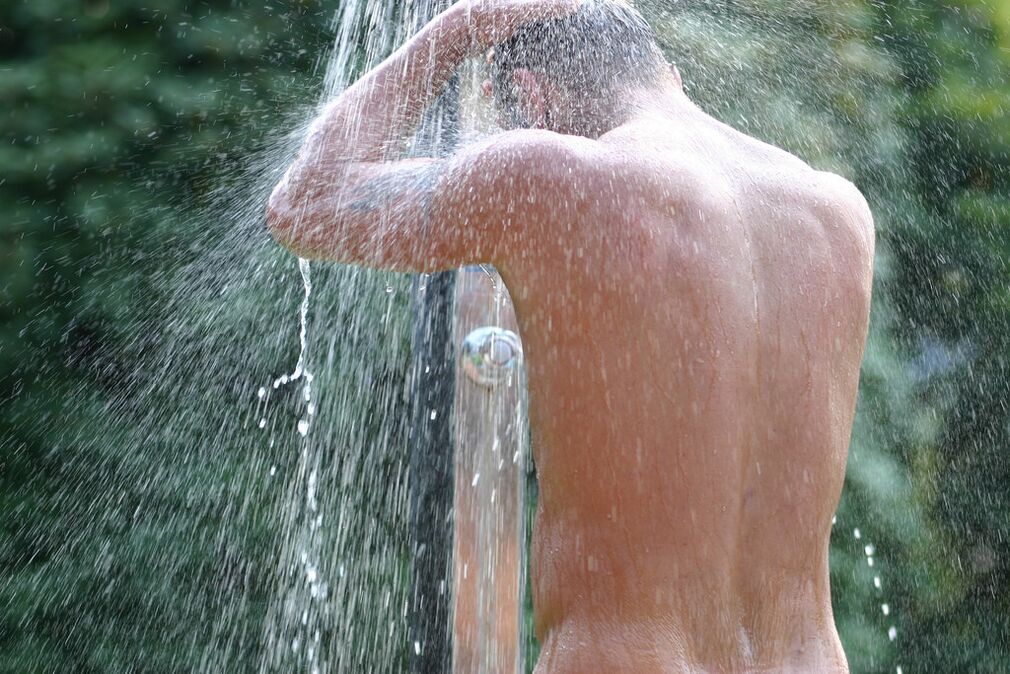 Enne peenise suurendamiseks treenimist peate võtma soojendava duši