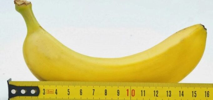 peenise mõõtmine, kasutades näitena banaani enne laienemisoperatsiooni